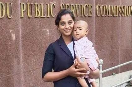 తొలి మహిళా జడ్జి