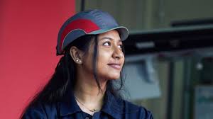 విమానం మా గుప్పిట్లో