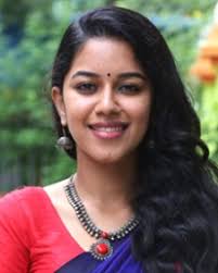 రీల్స్ నుంచి సినిమాల్లోకి