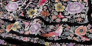 పట్టు దారాల గారా ఎంబ్రాయిడరీ