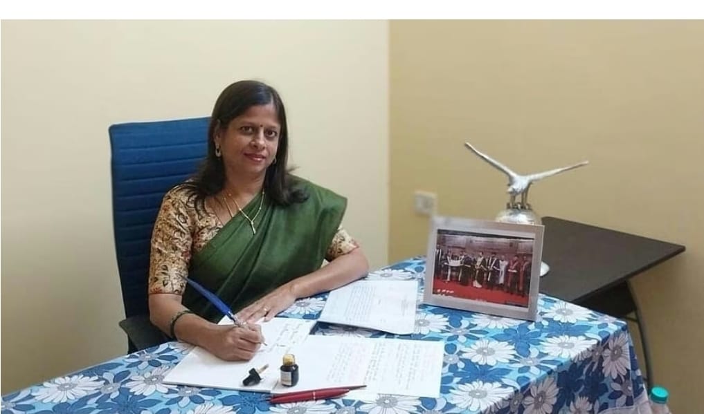 అందమైన అక్షరాలకు పురస్కారం